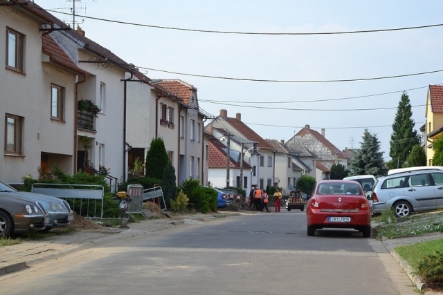 Rekonstrukce veřejného osvětlení na ulici Záhumenní