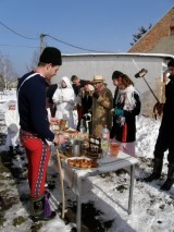 FAŠAŇKOVÁ OBCHŮZKA A MAŠKARNÍ TANEČNÍ ZÁBAVA 21. 2. 2009